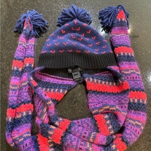 Marc By Marc Jacobs Navy and Purple Knit Hat and Scarf Set